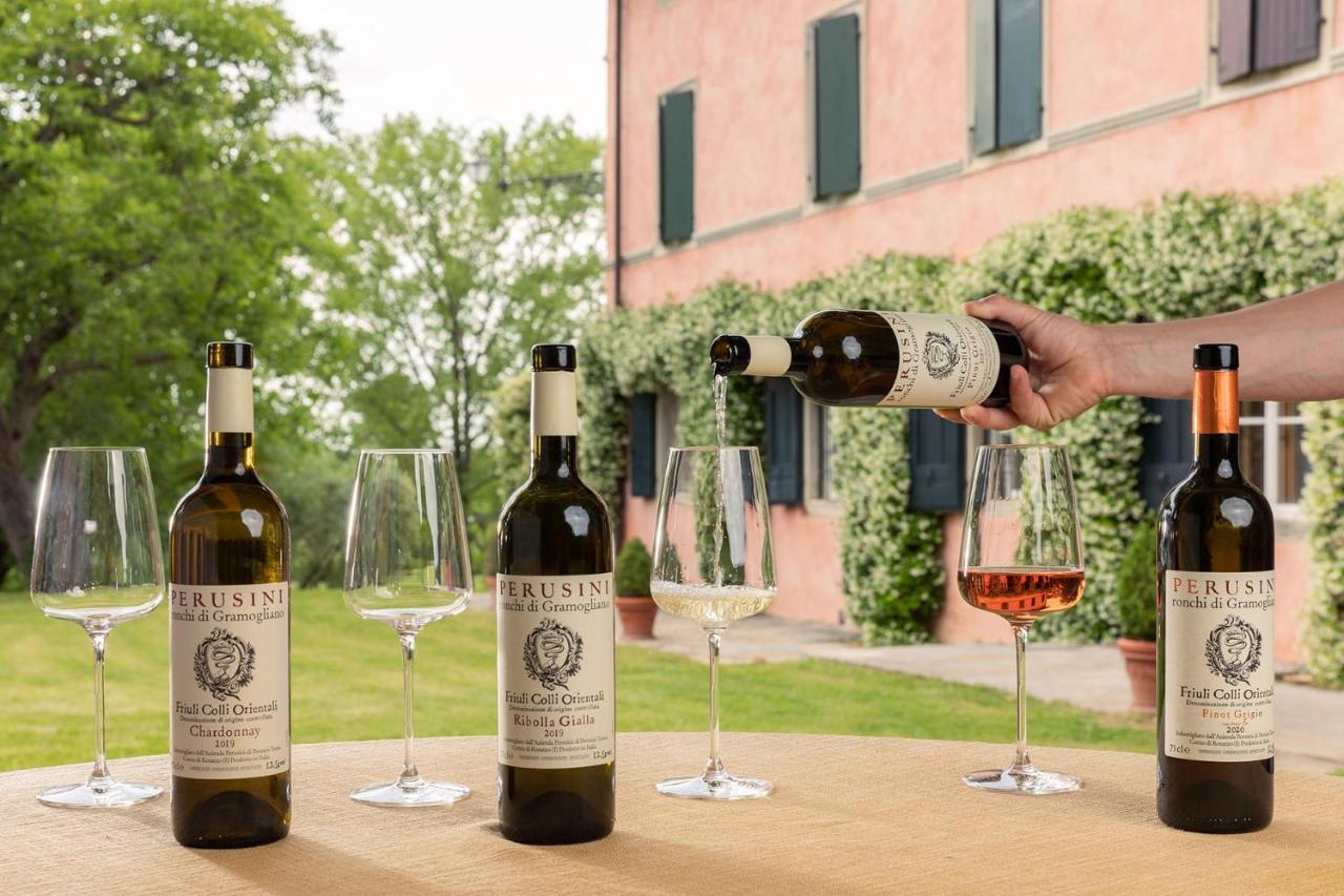Tenuta Perusini Corno di Rosazzo Exteriör bild