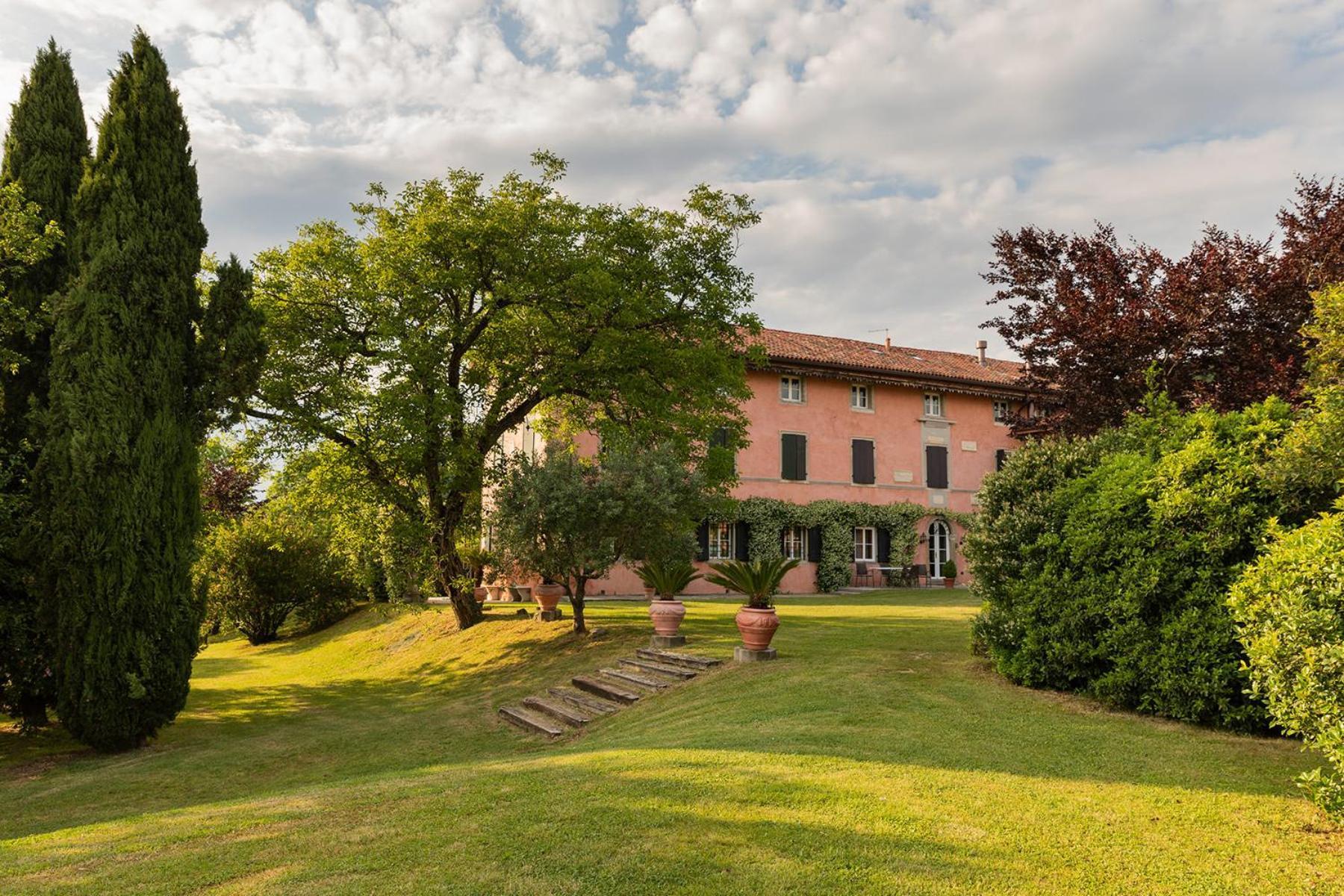 Tenuta Perusini Corno di Rosazzo Exteriör bild